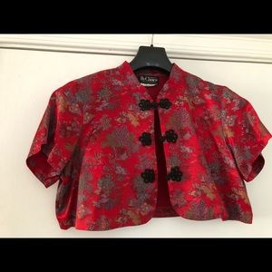 Last call! Striking Vintage Shrug